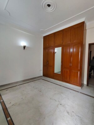3 BHK Builder Floor For Rent in Nehru Enclave