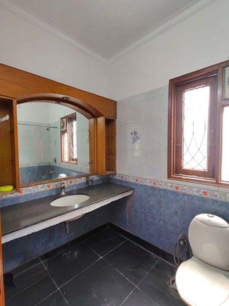 Bedroom, nehru enclave 3 Bedroom 1800 Sq.Ft. Builder Floor In Nehru Enclave Delhi 10524582