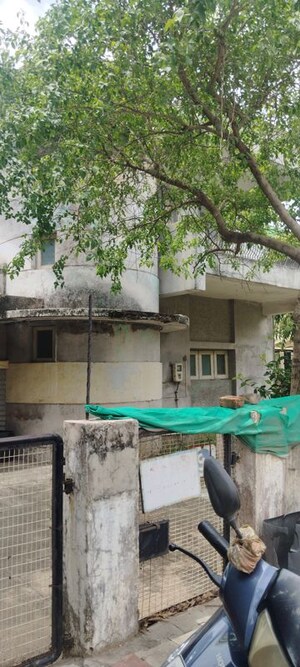 4 BHK Villa For Sale in Paldi
