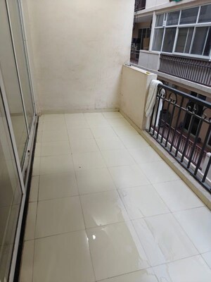 Balcony in 3 BHK Apartment at Ambala Highway – for Rent
