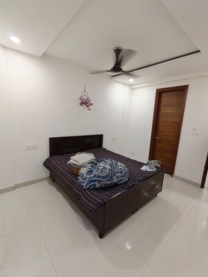 Bedroom in 3 BHK Apartment at Ambala Highway – for Rent
