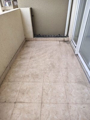 Room in 3 BHK Builder Floor at Pareena Coban Residences, Sector 99a – for Sale
