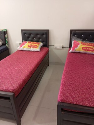 Bedroom in  Pg at Kurla West – for Rent