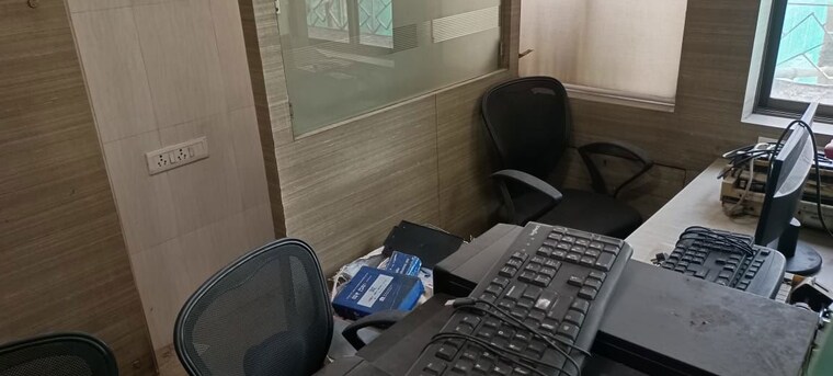 Team Area, camac street Commercial Office Space 700 Sq.Ft. In Camac Street Kolkata 10524635