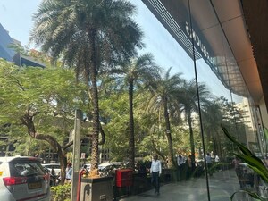  Office Space – Exterior View View at Wadhwa The Capital, Bandra East - for Rent