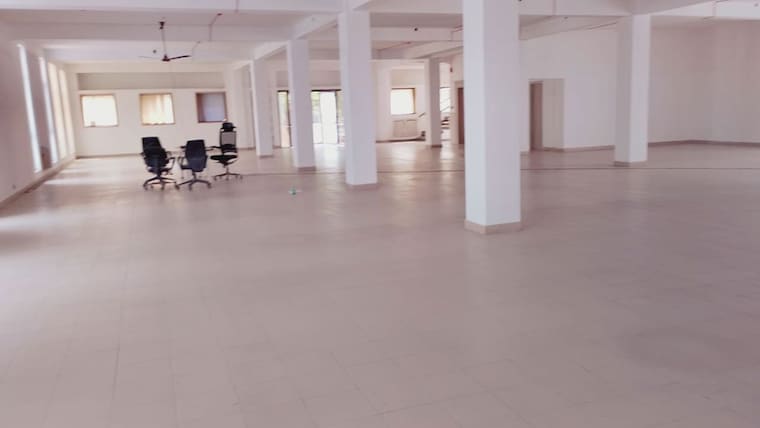 Floor Plan, sector 68 Commercial Office Space 60000 Sq.Ft. In Sector 68 Noida 10524639
