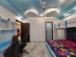 Bedroom in 2 BHK Builder Floor at Sector 22 – for Rent