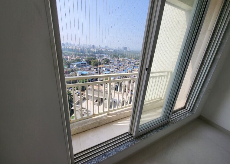 Balcony, kakad-paradise-phase-1 2 Bedroom 790 Sq.Ft. Apartment In Mira Road Thane 10524694