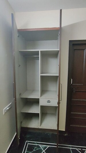Furnished Amenities in 1 RK Builder Floor at Sector 57 – for Rent