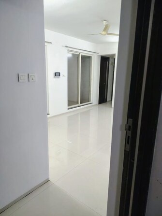 https://img.squareyards.com/secondaryPortal/optImages/IN_639196476975847509-1407260541374137.jpg Cover Image