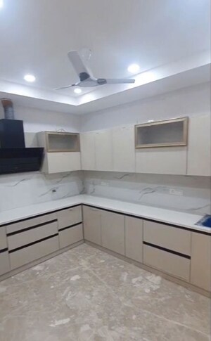 Kitchen in 2 BHK Builder Floor at Sector 23 – for Rent