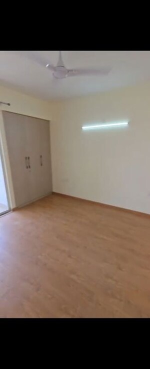 4 BHK Apartment For Sale in Godrej Golf Link Villas, Sector 27 Yamuna Expressway