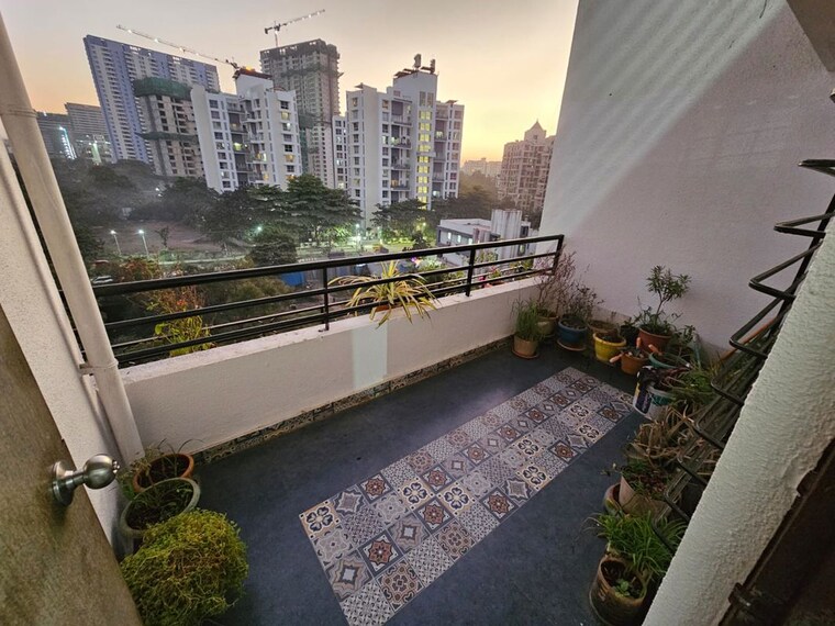 Balcony, hadapsar 2 Bedroom 950 Sq.Ft. Apartment In Hadapsar Pune 10524672