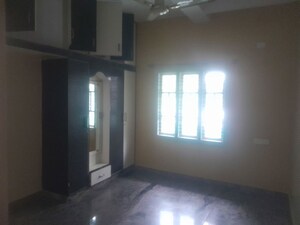Room in 2 BHK Builder Floor at Akshya Nagar – for Rent