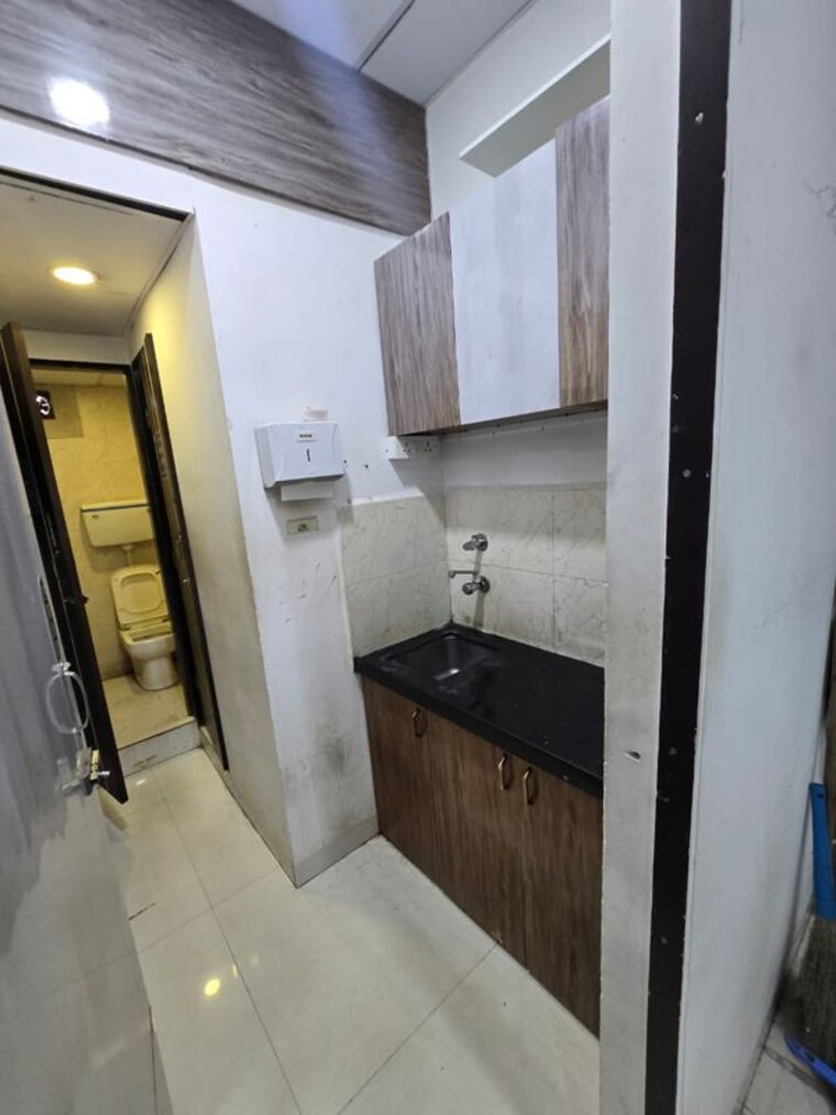 Kitchen, oberoi-garden-estates Commercial Office Space 4300 Sq.Ft. In Powai Mumbai 10524775