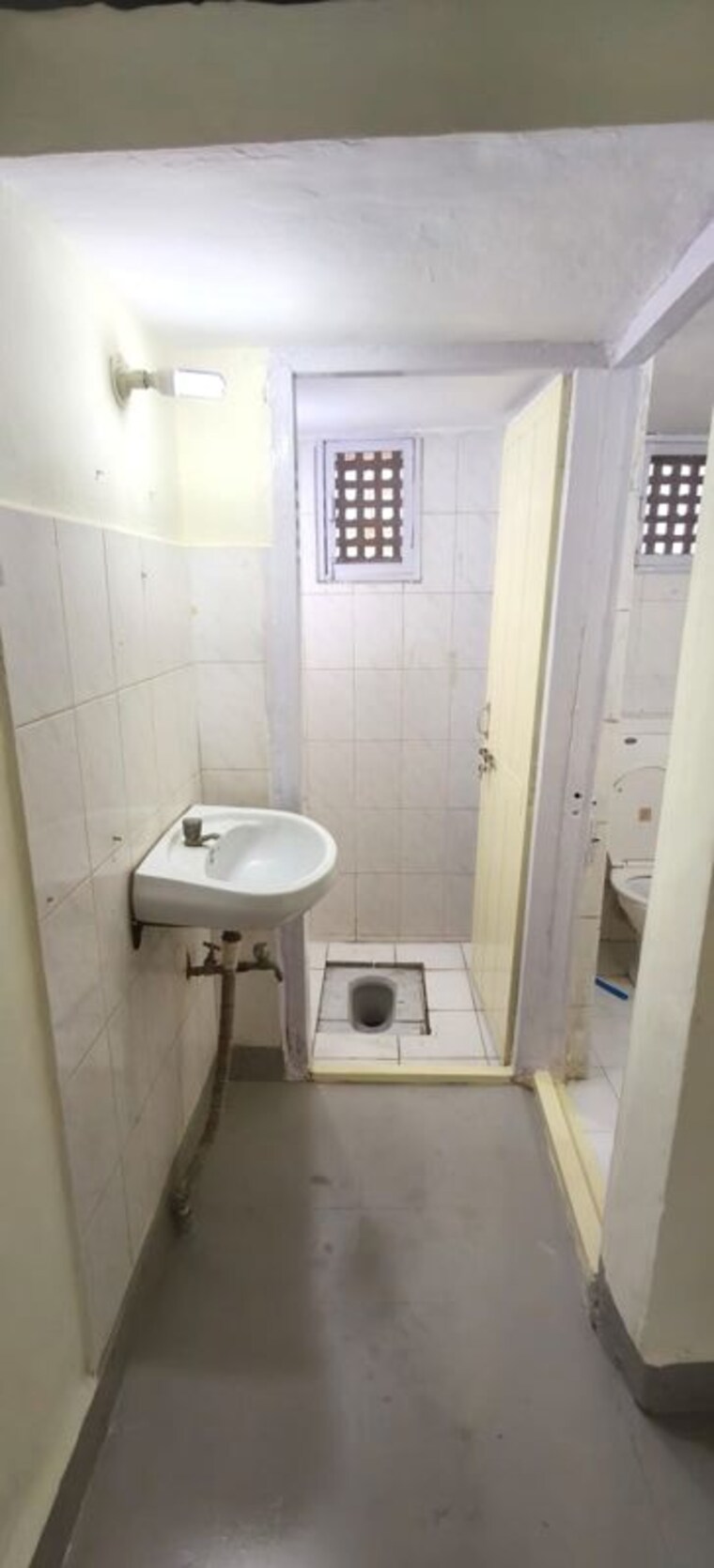 Bathroom, ragvilas society 1 Bedroom 650 Sq.Ft. Apartment In Ragvilas Society Pune 10524768