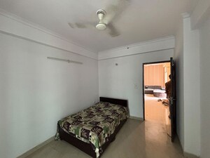 2 BHK Apartment For Rent in Kingson Green Villa Phase 2, Panchsheel Green
