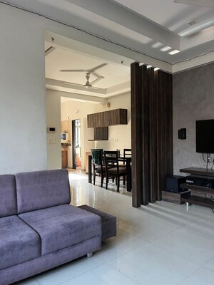Living Room in 3 BHK Apartment at Ambawadi – for Rent