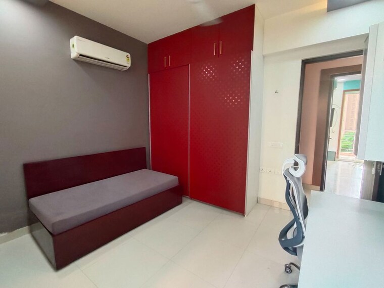 Room, capital-residency-360 3 Bedroom 2010 Sq.Ft. Apartment In Sector 70a Gurgaon 10524789