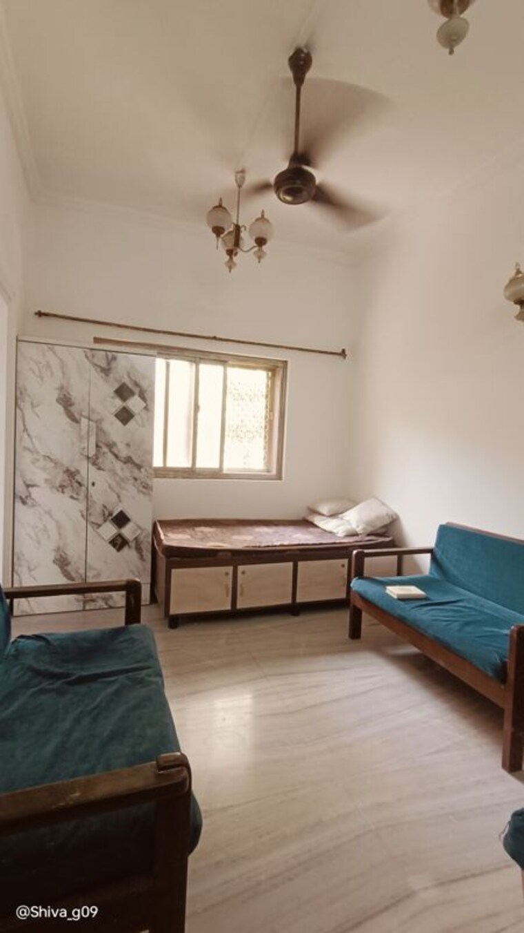 Hall, worli Pg For Boys In Worli 10524786