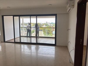 Room in 4 BHK Apartment at Pramuk MM Meridian, Jayanagar – for Sale