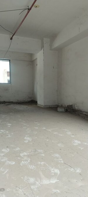  Shop For Rent in Navrangpura
