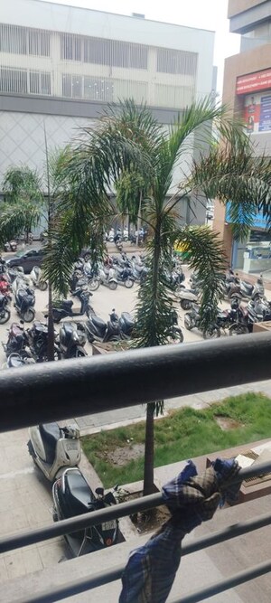  Shop – Garden View at Navrangpura - for Rent