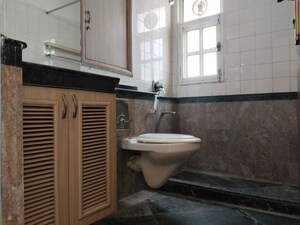 Kitchen in 3 BHK Builder Floor at Sector 21 – for Rent