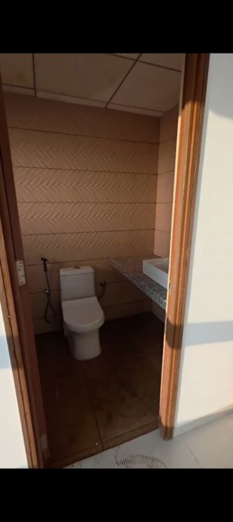 Bathroom, kalpataru-immensa-c 3 Bedroom 996 Sq.Ft. Apartment In Kolshet Road Thane 10524822