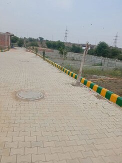 Plot For Sale in Select City Residency