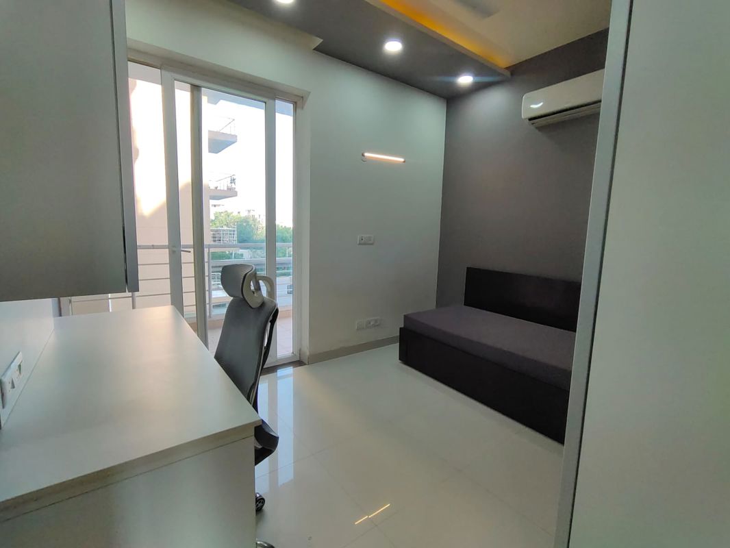 3.5 BHK + Study Room 2010 Sq.Ft. Apartment in AIPL The Peaceful Homes
