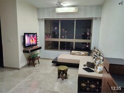 2 BHK + Study Room Apartment For Rent in Lodha Luxuria
