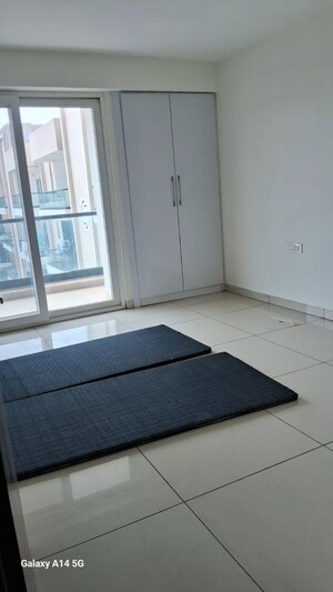 Bedroom in 3.5 BHK Apartment at Hermitage Centralis, Vip Road – for Rent