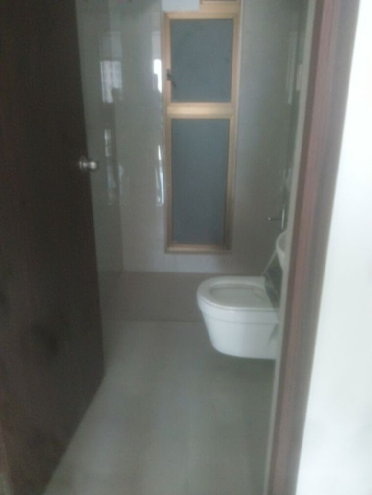 Bathroom, raymond-ten-x-habitat 2 Bedroom 750 Sq.Ft. Apartment In Pokhran Road No Two Thane 10524851