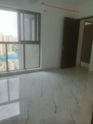Room in 2 BHK Apartment at Raymond Ten X Habitat, Pokhran Road No Two – for Rent