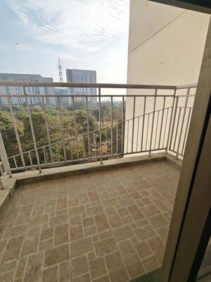 Balcony in 3 BHK Builder Floor at Palam Vihar Residents Association, Palam Vihar – for Rent