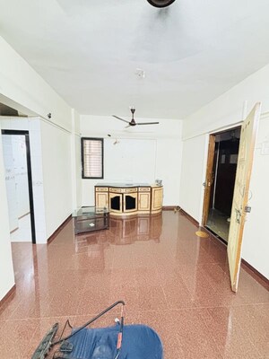 Living Room in 1 BHK Apartment at Mulund West – for Rent