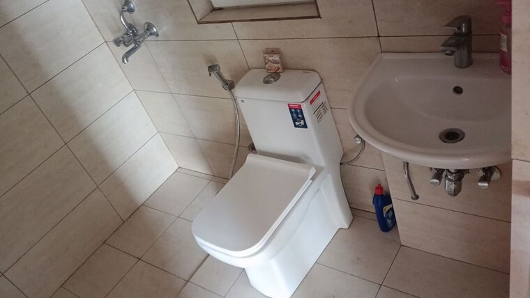 Bathroom, tata-eureka-park 2 Bedroom 1100 Sq.Ft. Apartment In Sector 150 Noida 10524863