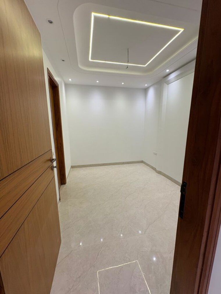 Bathroom, anant-raj-ashok-estate 4 Bedroom 2350 Sq.Ft. Apartment In Sector 63a Gurgaon 10524889