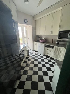 Kitchen in 4 BHK Builder Floor at Sector 23 – for Rent