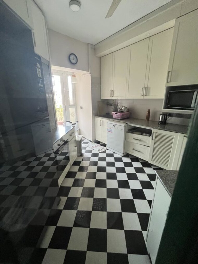 Kitchen, sector 23 4 Bedroom 2100 Sq.Ft. Builder Floor In Sector 23 Gurgaon 10524901