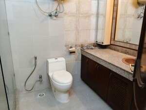 Bathroom in 2 BHK Builder Floor at Sector 23 – for Rent