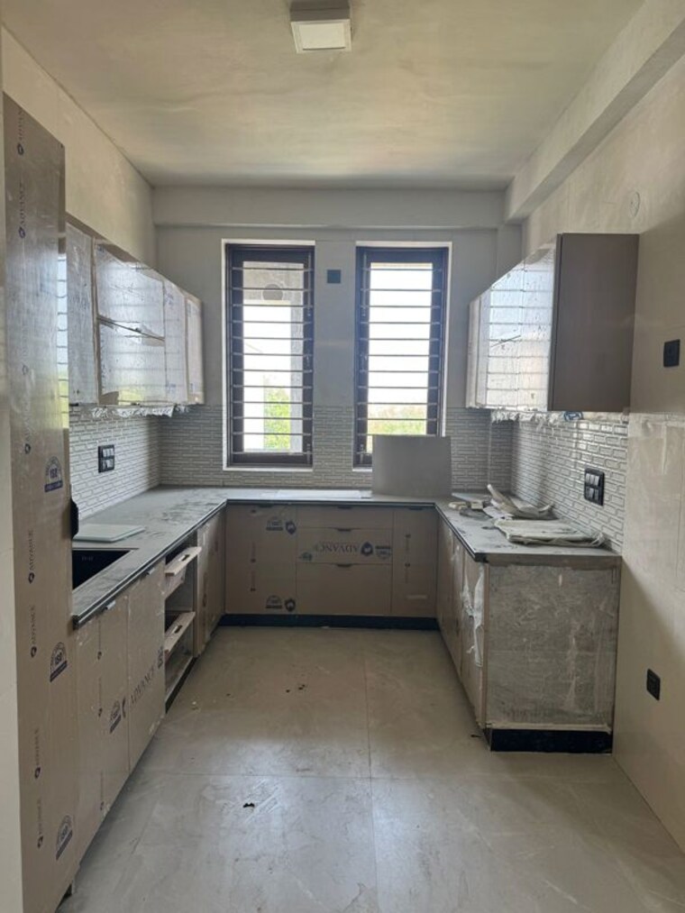 Kitchen, lavender-floors 3 Bedroom 2800 Sq.Ft. Builder Floor In Sector 89 Faridabad 10524920
