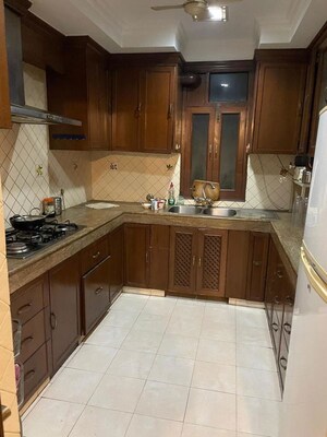 Kitchen in 1 BHK Builder Floor at Sector 21 – for Rent