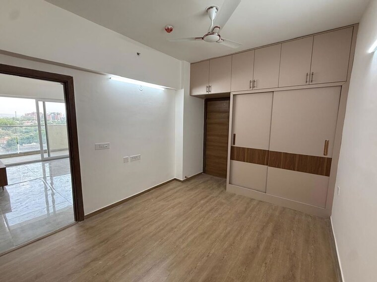 Room, tulip-yellow 3 Bedroom 1704 Sq.Ft. Apartment In Sector 69 Gurgaon 10524937