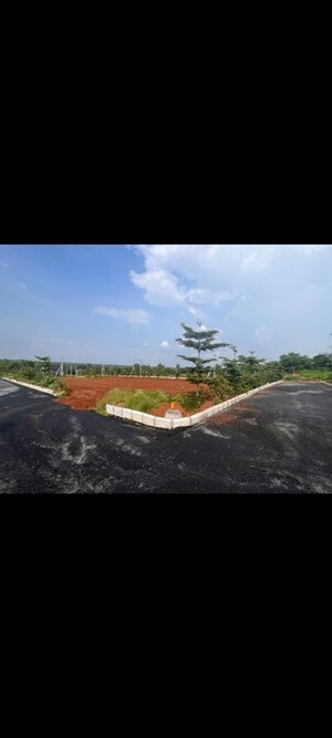 Plot For Sale in Mominpet