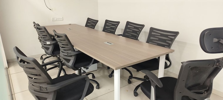 Team Area, chandak-chambers Commercial Office Space 1300 Sq.Ft. In Andheri East Mumbai 9809116