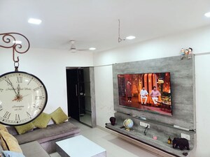 2 BHK Apartment For Sale in Madhu Platina, Mira Road