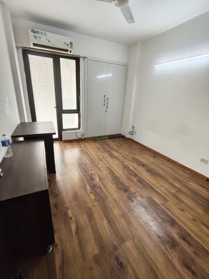 Room in 2 BHK Apartment at Logix Blossom County, Sector 137 – for Sale