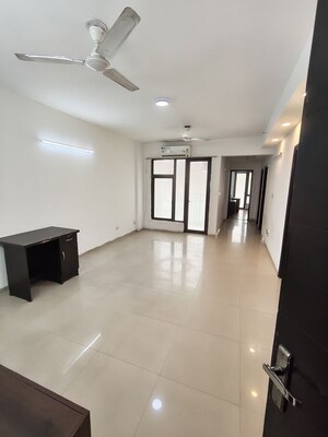 Room in 2 BHK Apartment at Logix Blossom County, Sector 137 – for Sale